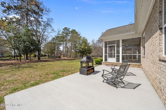 43 Westminster Way, Hampstead, NC 28443