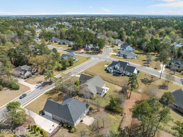 43 Westminster Way, Hampstead, NC 28443