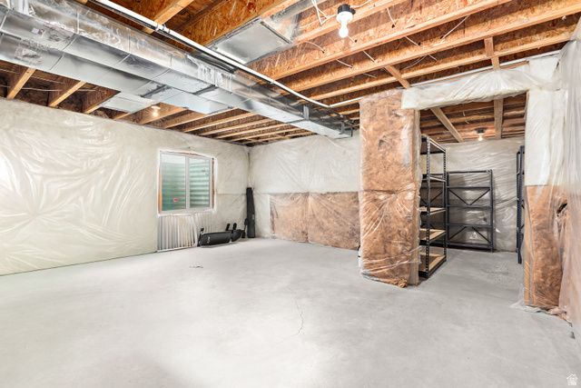 762 N WHITE HORSE DR, Spanish Fork, UT 84660