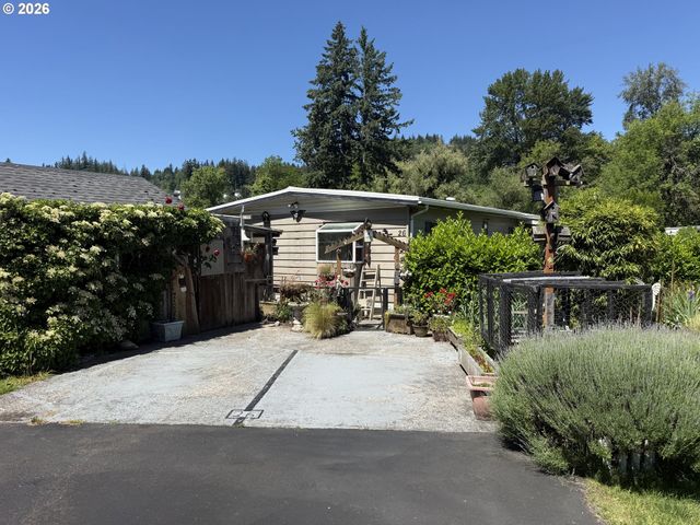 1693 N SHEPHERD Rd 26, Washougal, WA 98671