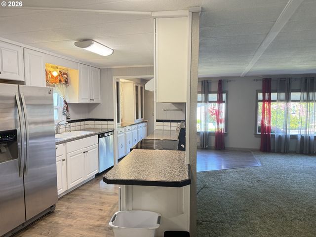 1693 N SHEPHERD Rd 26, Washougal, WA 98671