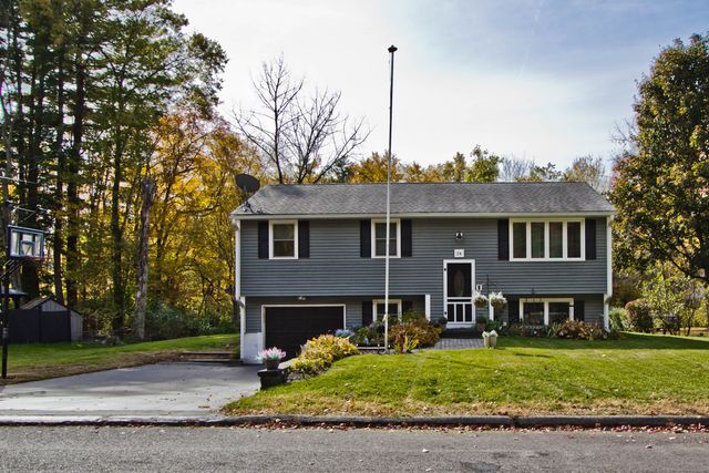 24 David Circle, Putnam, CT 06260