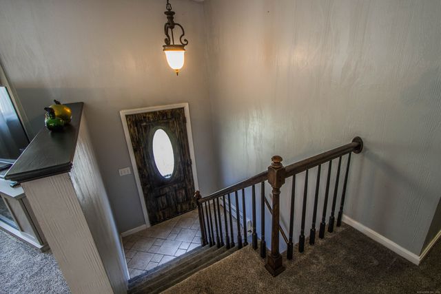 24 David Circle, Putnam, CT 06260