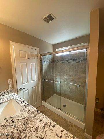 607 W ROSEMONTE Drive, Phoenix, AZ 85027