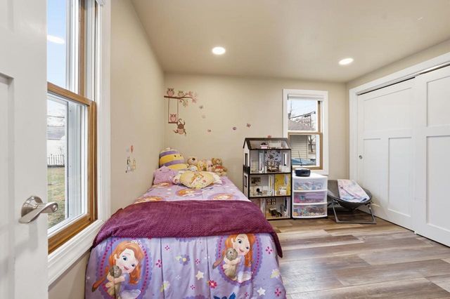 1202 CLEVELAND STREET, Green Bay, WI 54304