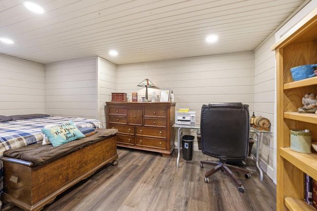 1202 CLEVELAND STREET, Green Bay, WI 54304