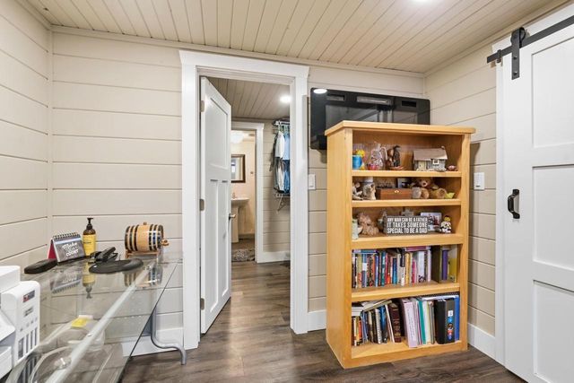 1202 CLEVELAND STREET, Green Bay, WI 54304