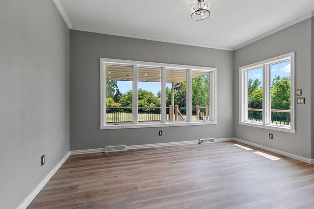 11 CORN SILK COURT, Wrightstown, WI 54180