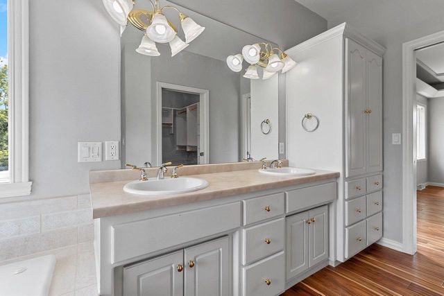 11 CORN SILK COURT, Wrightstown, WI 54180