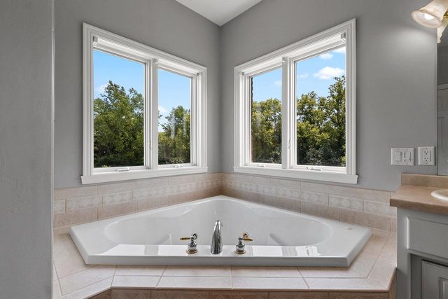 11 CORN SILK COURT, Wrightstown, WI 54180