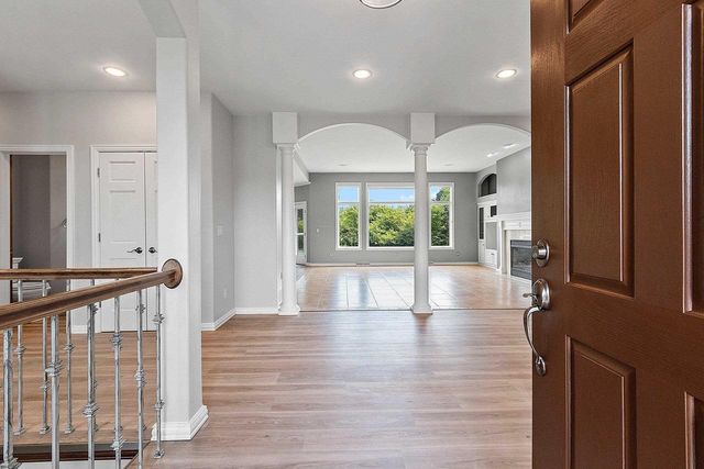 11 CORN SILK COURT, Wrightstown, WI 54180