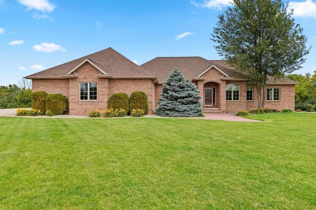 11 CORN SILK COURT, Wrightstown, WI 54180