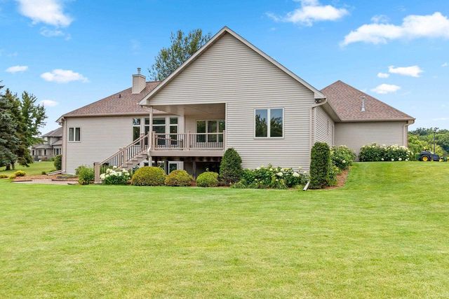 11 CORN SILK COURT, Wrightstown, WI 54180