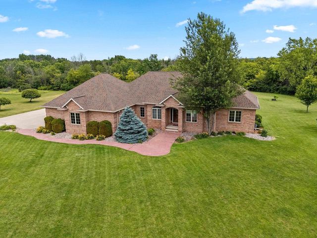 11 CORN SILK COURT, Wrightstown, WI 54180