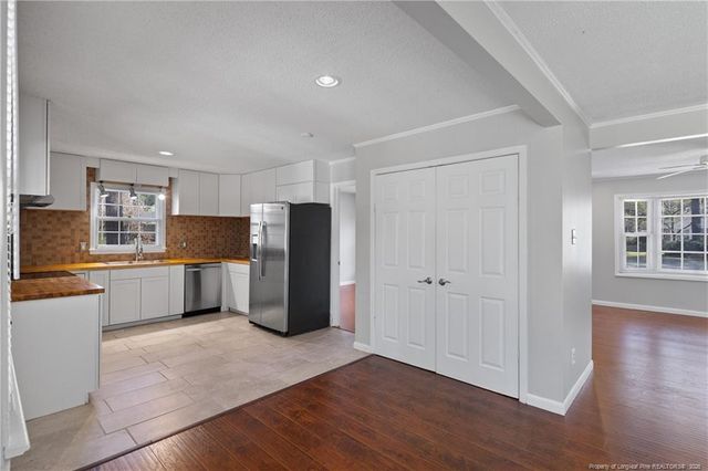 400 Hallmark Road, Fayetteville, NC 28303