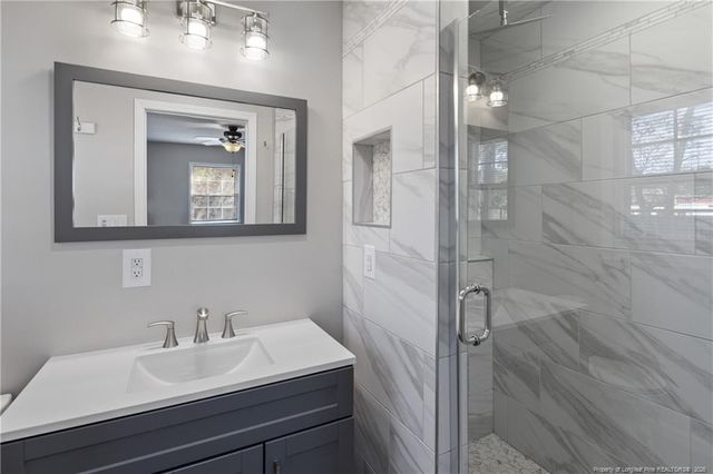 400 Hallmark Road, Fayetteville, NC 28303