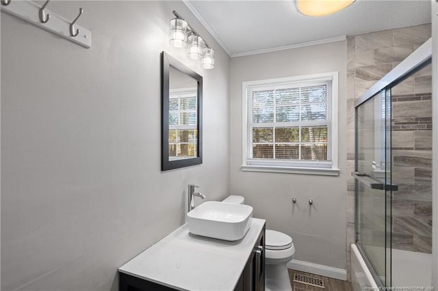 400 Hallmark Road, Fayetteville, NC 28303