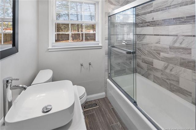 400 Hallmark Road, Fayetteville, NC 28303