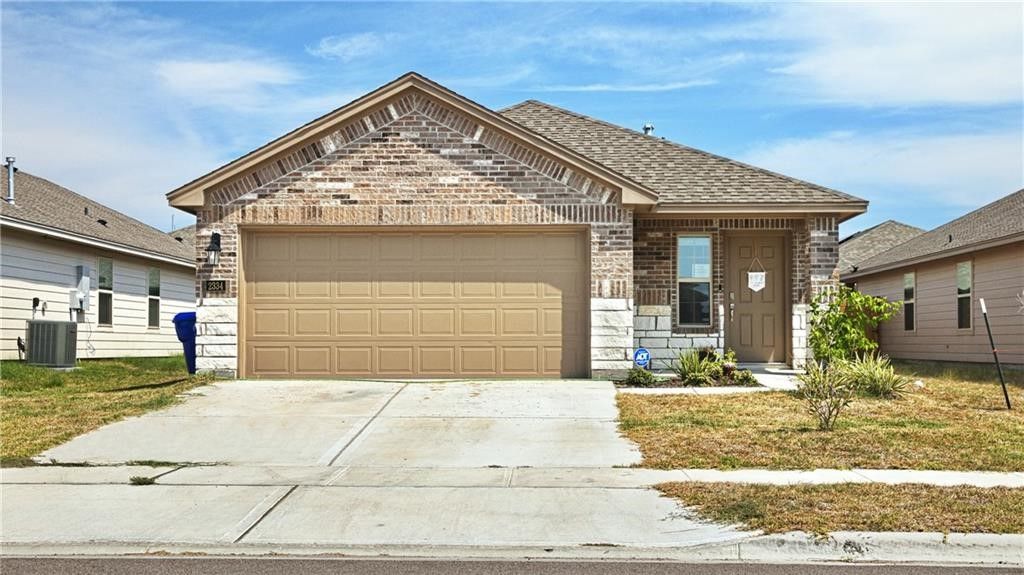 2334 Soothing Dr, Corpus Christi, TX 78418
