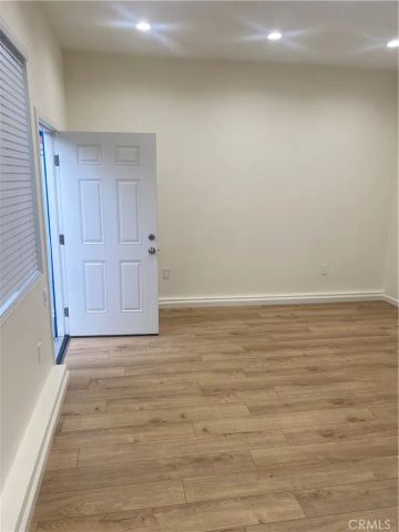 405 W Broadway, Glendale, CA 91204