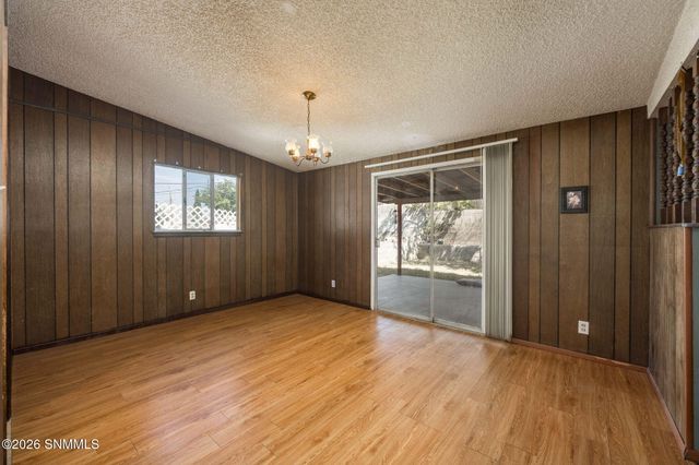 2329 E Idaho Avenue, Las Cruces, NM 88001