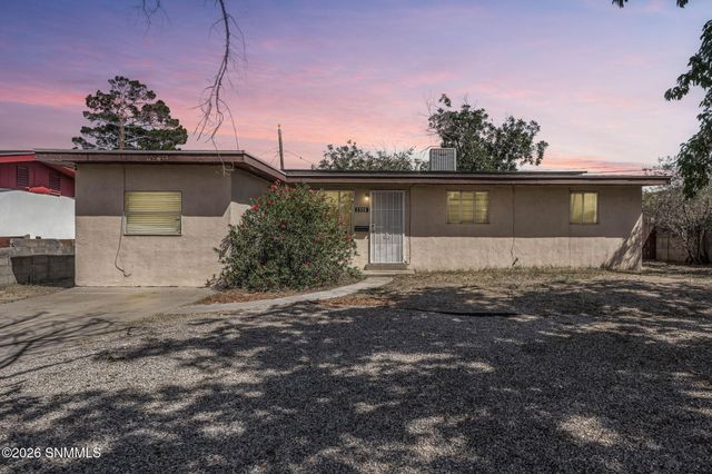 2329 E Idaho Avenue, Las Cruces, NM 88001