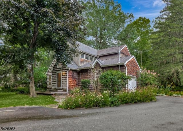 10 Crestview Dr, Hopewell Twp., NJ 08525