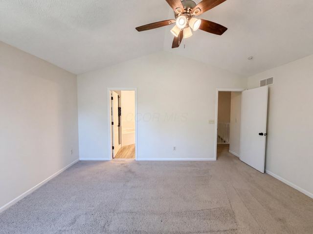 4976 Vicksburg Lane, Hilliard, OH 43026