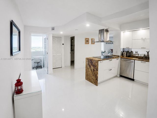 6917 Collins Ave 614, Miami Beach, FL 33141