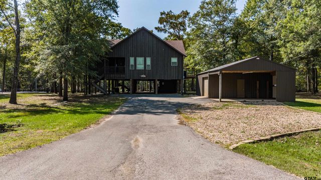 794 Private Road 7219, Jefferson, TX 75657