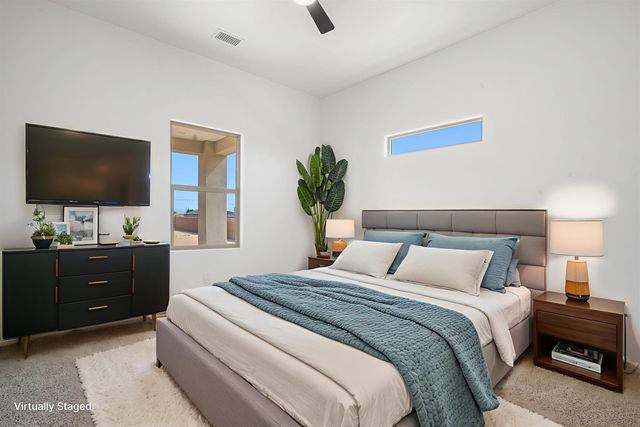 405 9th Avenue NE, Rio Rancho, NM 87124