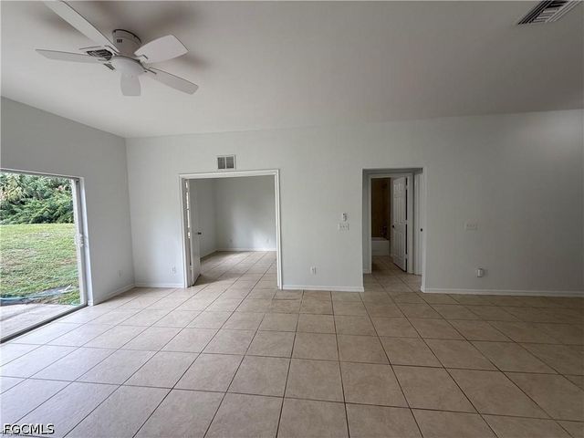 3969 Sunset RD, Lehigh Acres, FL 33971