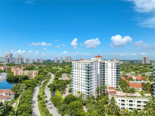 19900 E Country Club Drive 308, Aventura, FL 33180