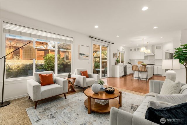 38114 30th Court S, Auburn, WA 98001