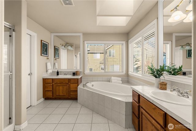 38114 30th Court S, Auburn, WA 98001