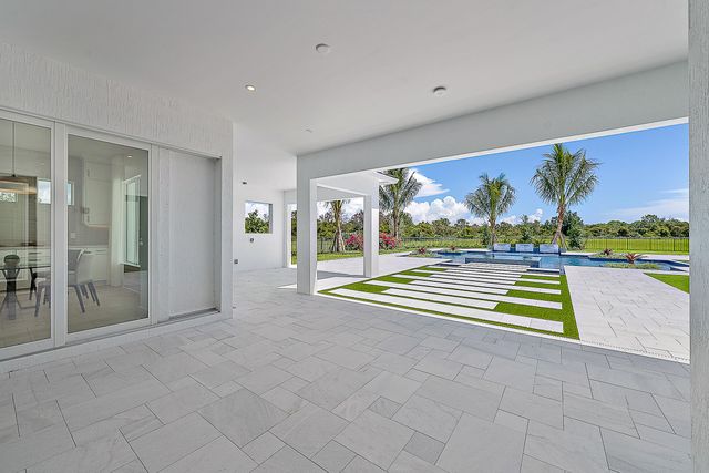 19505 SE Turnbridge Drive, Jupiter, FL 33458