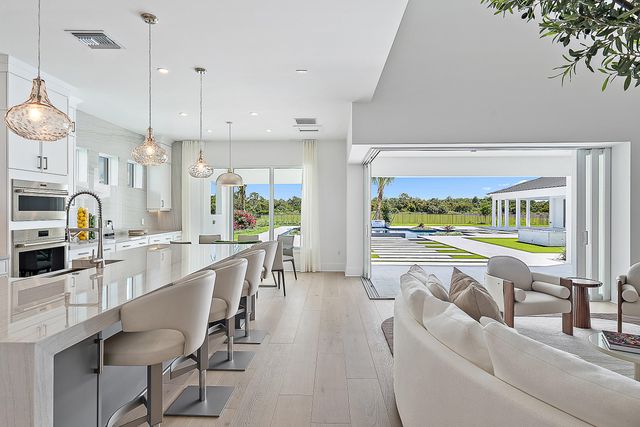 19505 SE Turnbridge Drive, Jupiter, FL 33458