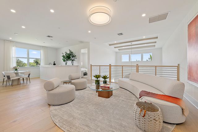 19505 SE Turnbridge Drive, Jupiter, FL 33458