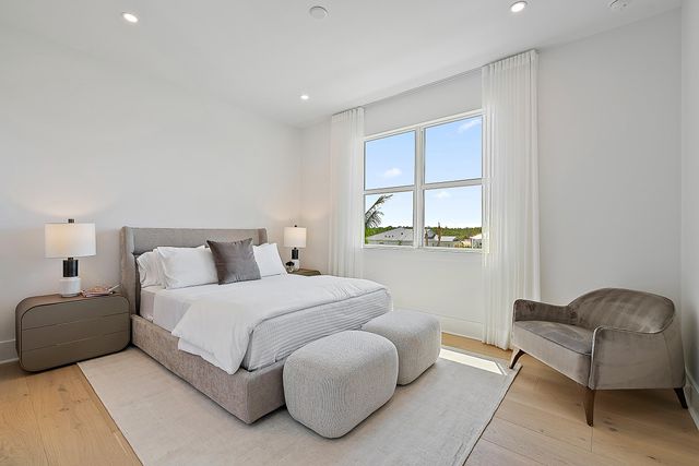 19505 SE Turnbridge Drive, Jupiter, FL 33458