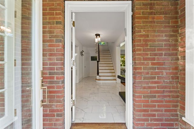 19 Bon Air Avenue, New Rochelle, NY 10804