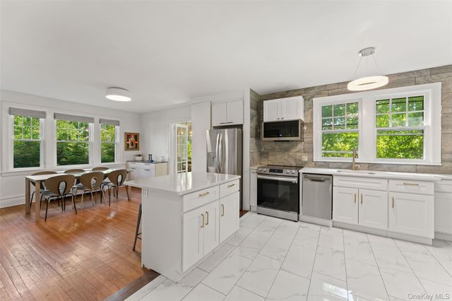 19 Bon Air Avenue, New Rochelle, NY 10804