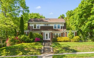 19 Bon Air Avenue, New Rochelle, NY 10804