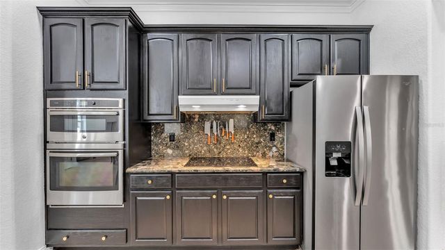 629 ORANGE VALLEY LANE, Lakeland, FL 33813