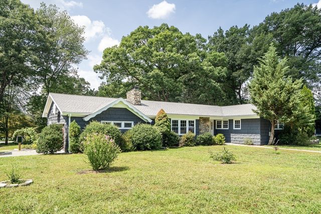 3 Cathy Rd, Burlington, MA 01803