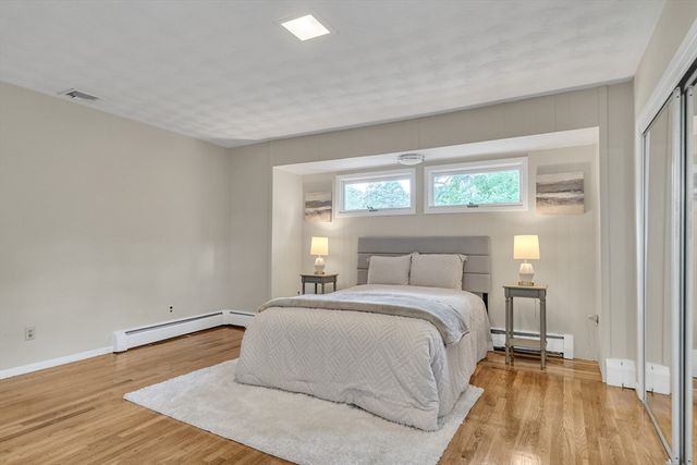 3 Cathy Rd, Burlington, MA 01803