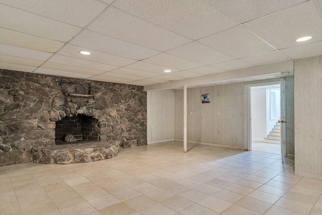 3 Cathy Rd, Burlington, MA 01803
