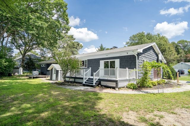 3 Cathy Rd, Burlington, MA 01803