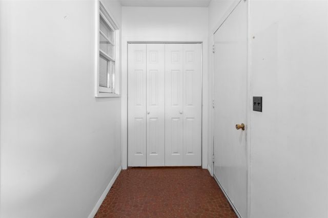 13 Wayside Drive, Bedford, NH 03110