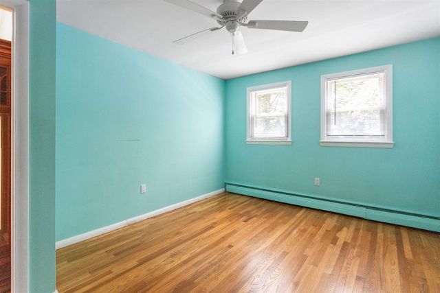 13 Wayside Drive, Bedford, NH 03110