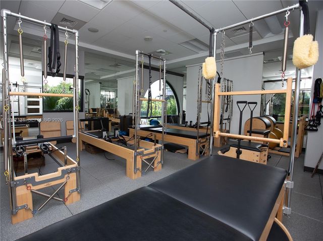 4000 Island Blvd 2301, Aventura, FL 33160